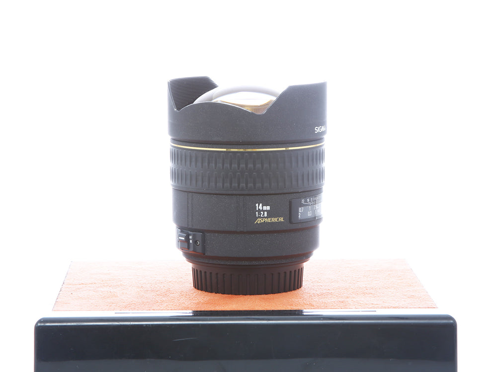 Occasion Sigma 14mm f2.8 Canon EF Mount