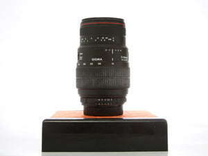 Occasion Sigma 70-300mm f4-5.6 APO pour monture Nikon