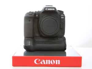 Occasion Canon 90D + grip