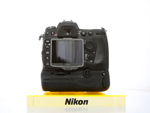 Occasion Nikon D300 kit avec grip