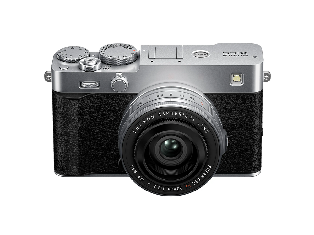 Location Fujifilm X-E5 Kit 23mm