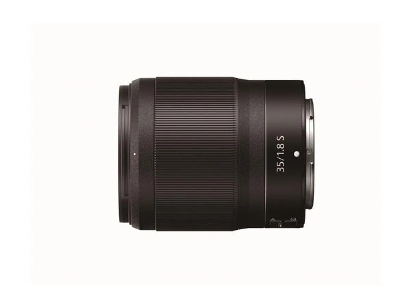 Nikkor Z 35mm f/1.8 S