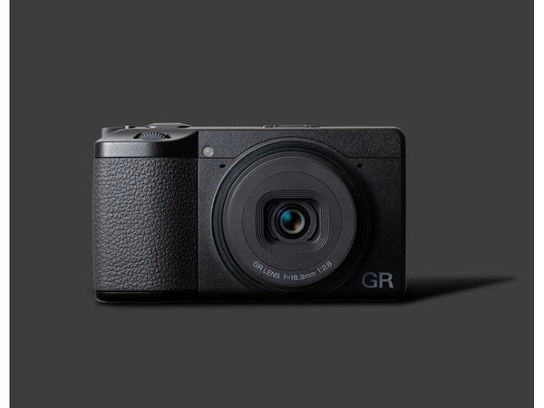 Ricoh GR IV black