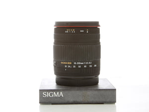 Occasion Sigma 18-200mm f3.5-6.3 DC pour monture Canon AF